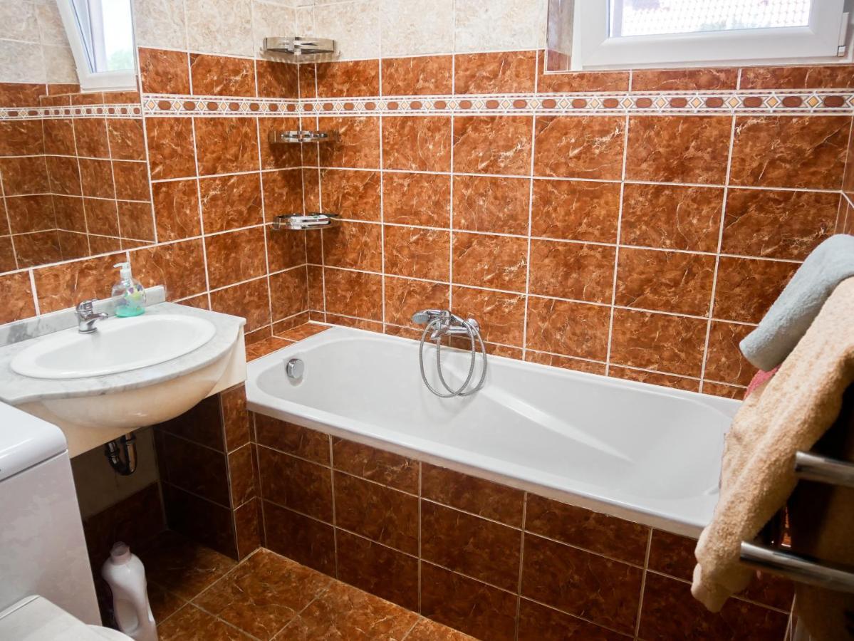 Tenisz Vendégház Ordacsehi Extérieur photo