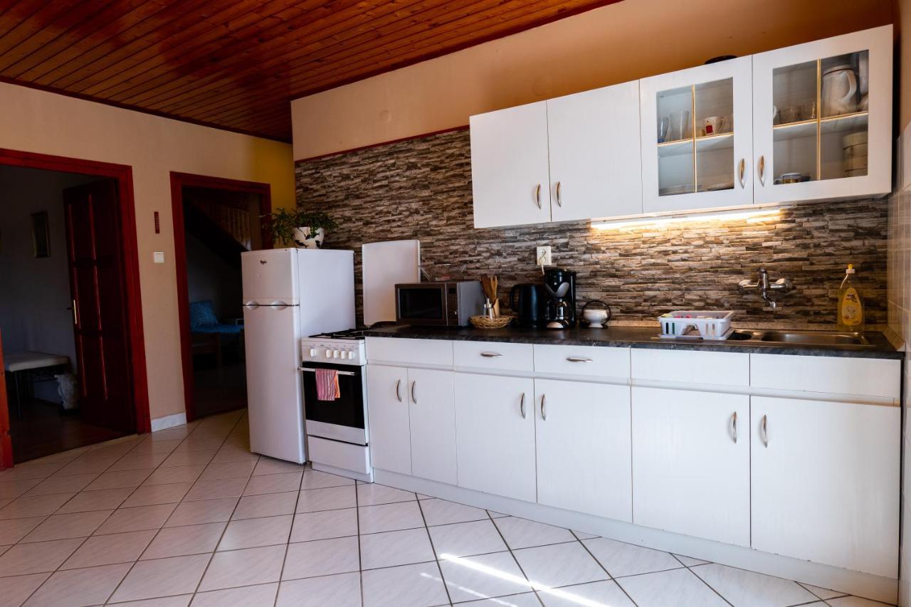 Tenisz Vendégház Ordacsehi Extérieur photo
