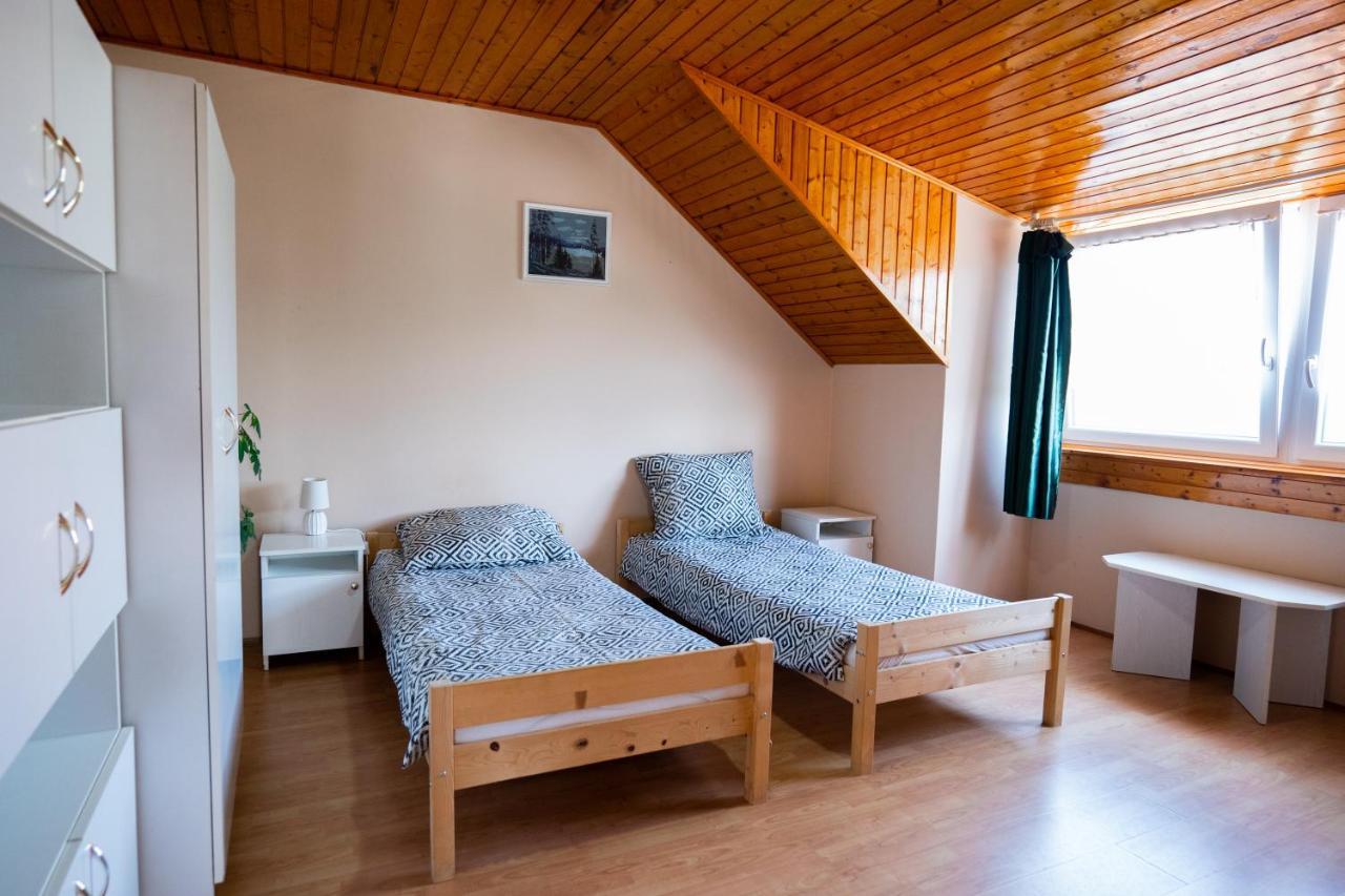 Tenisz Vendégház Ordacsehi Extérieur photo
