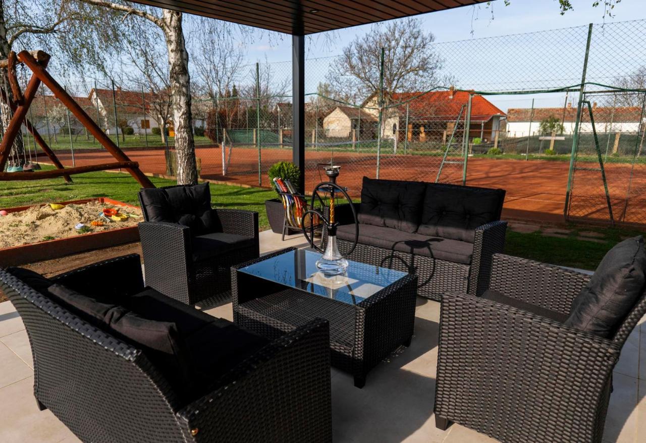Tenisz Vendégház Ordacsehi Extérieur photo